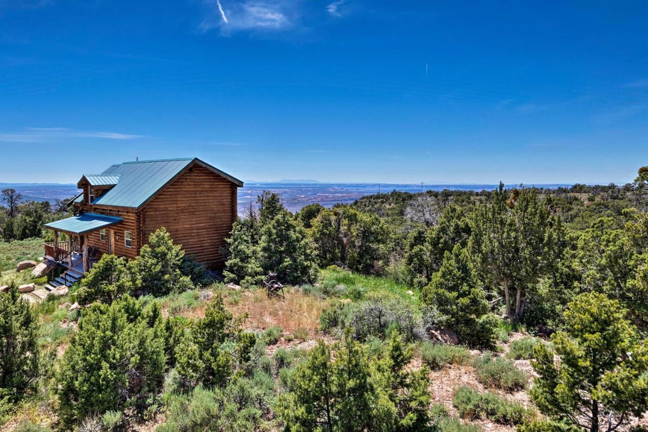 Cabin With Fire Pit, Views And Bbq 18 Mi To Moab! Kültér fotó